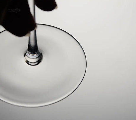 Dancer Wine Glass from KEYHUAN