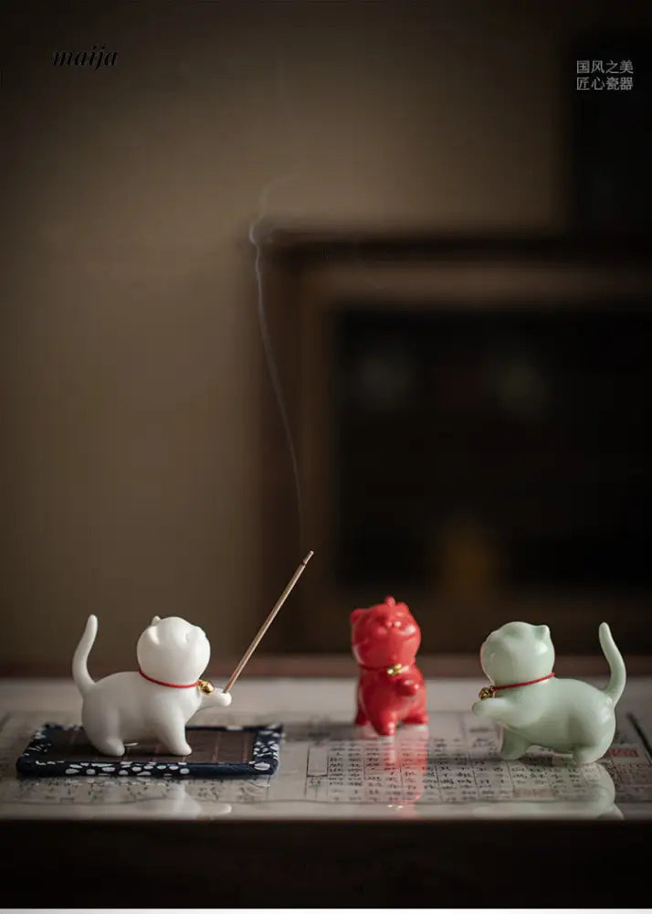 Happy Cat Incense Holder