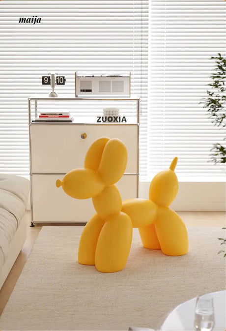 Balloon Doggo Plastic Chairs from maija