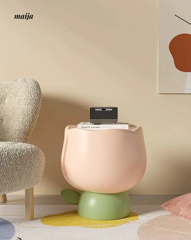 Tulip Dreamland Side Table from maija
