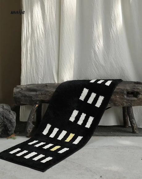 Gareth Grid Bath Mat from Piihab