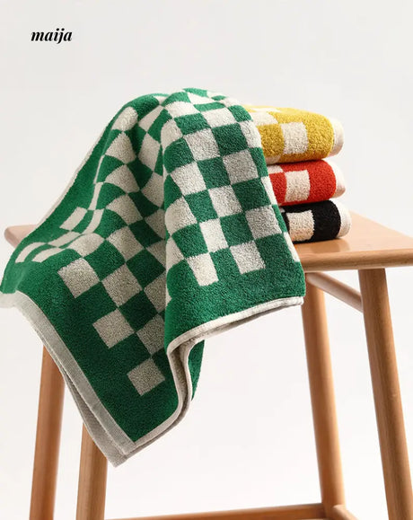 Colourful Checkmate Hand Towel from Nuanyou