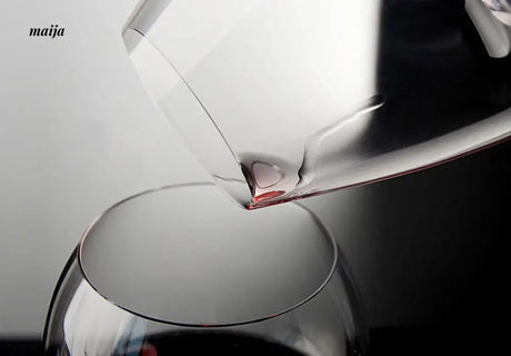 Dancer Wine Glass from KEYHUAN
