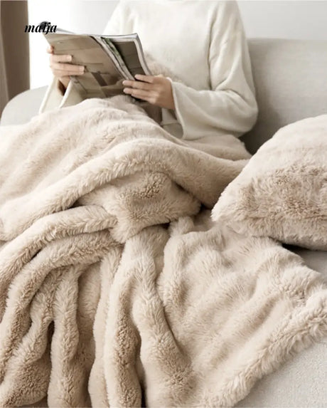 Velvet Bubble Cushion and Blanket from milamila