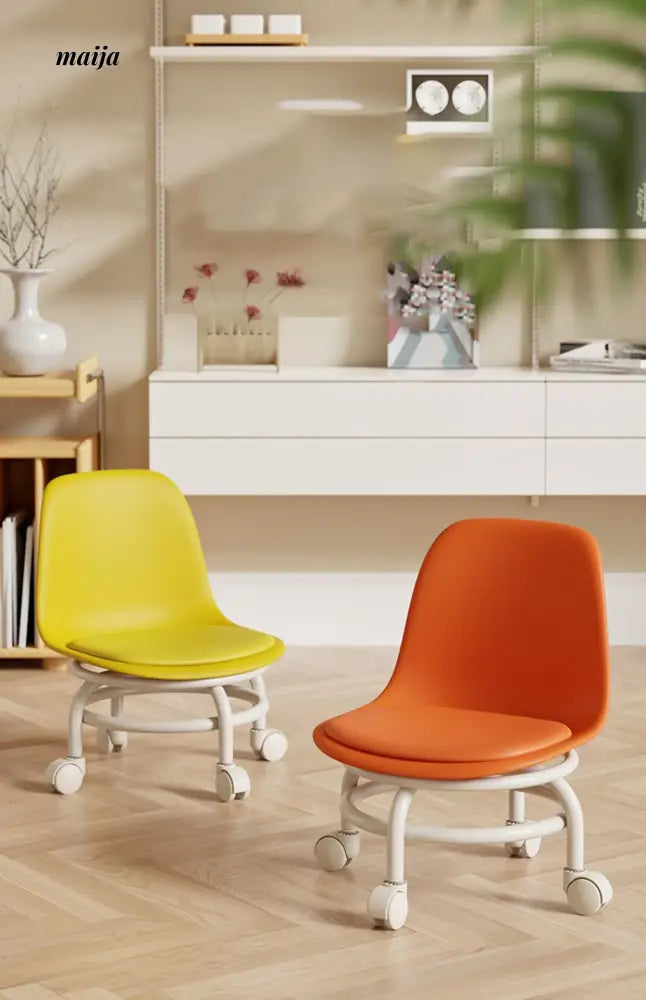 Lowe Pulley Baby Chair from maija