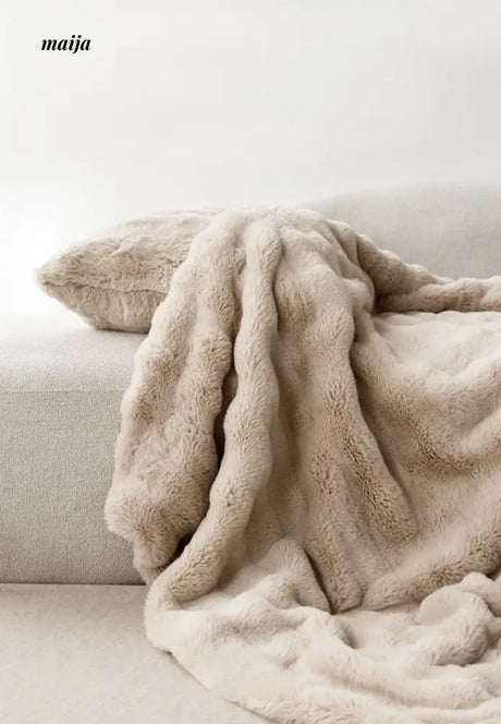Velvet Bubble Cushion and Blanket from milamila