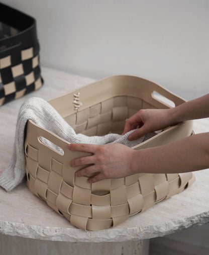Saddle Checkerboard Woven Leather Basket