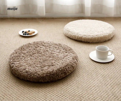 Fluffy Pancake Lazy Cushion from milamila