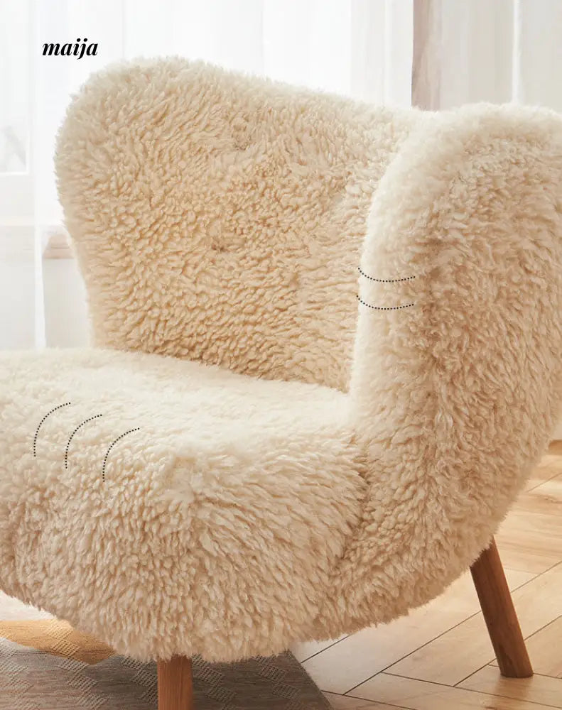 Fluffy Petra Lounge Chair from maija