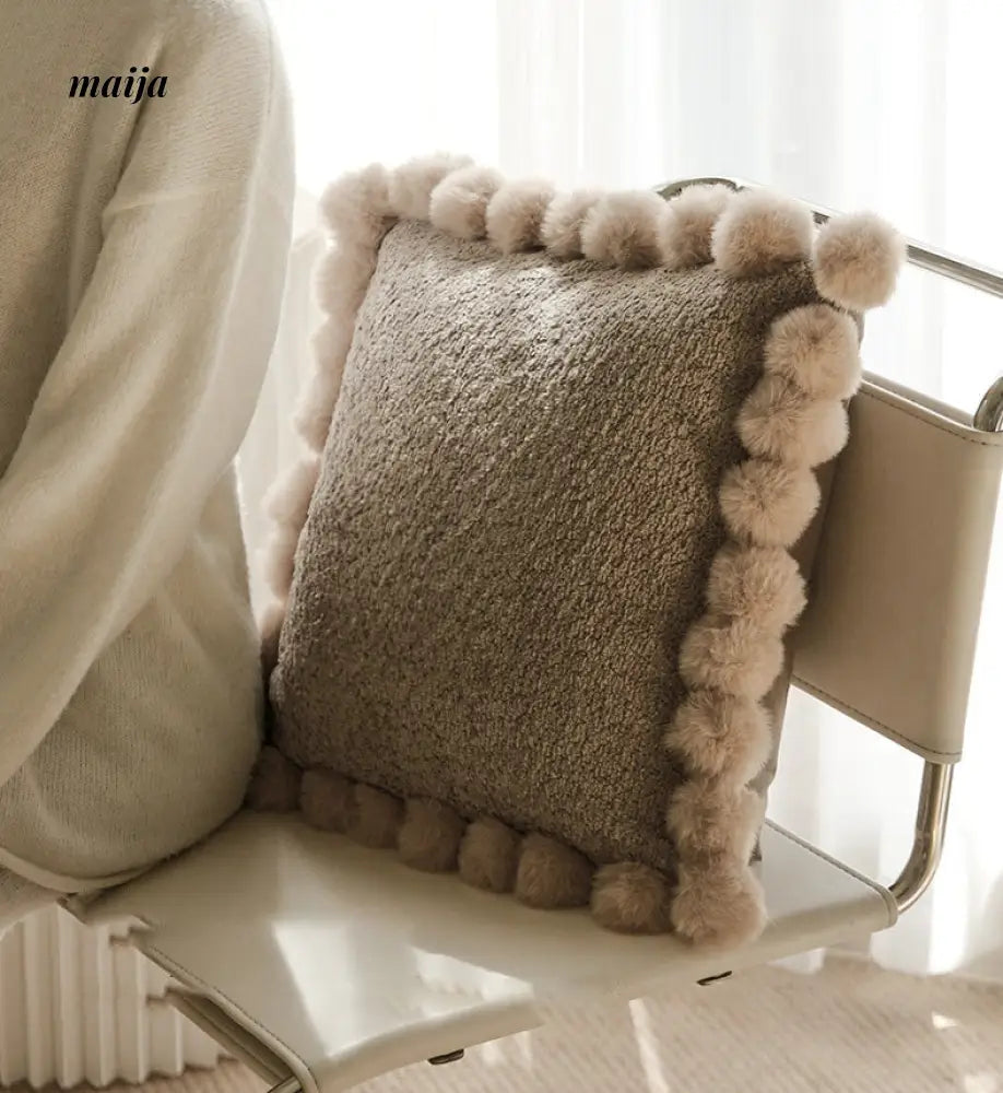 Sunflower Fur Cream Cushion from milamila