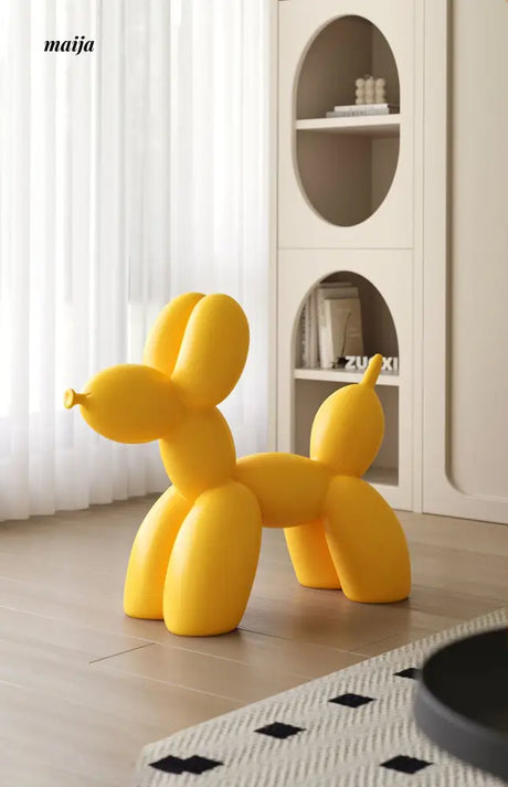Balloon Doggo Plastic Chairs from maija