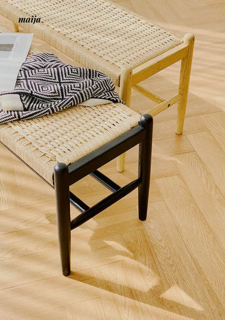 Woven Shoe Changing Stool from IOI HOME