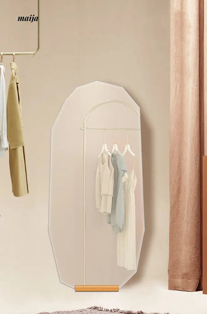 Diamond Full Length Mirror from PANDUOSHI