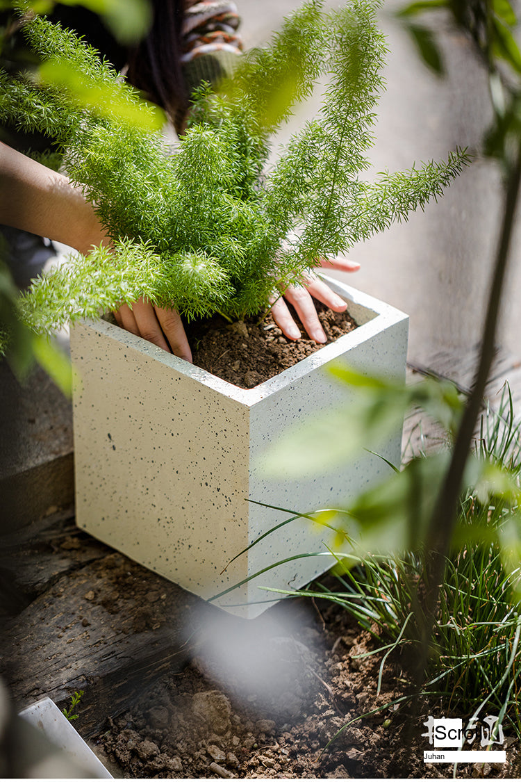 JUHAN Elowen Modern Extra Large Flower Pot Jewelry from JUHAN