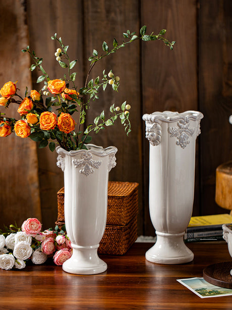 JUHAN Lysandra Vintage Floral Elegant Flowerpot Decorations from JUHAN