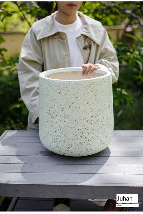 JUHAN Kintaro Modern Nordic Large-Caliber Flowerpot from JUHAN