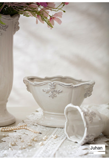 JUHAN Lysandra Vintage Floral Elegant Flowerpot Decorations from JUHAN