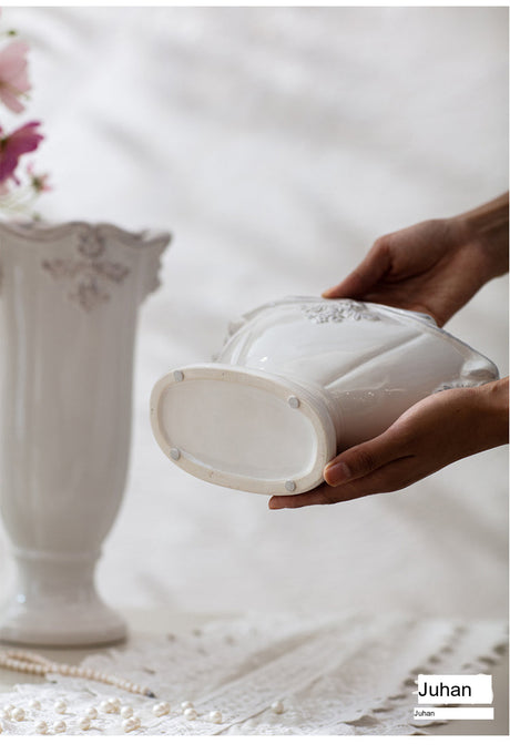 JUHAN Lysandra Vintage Floral Elegant Flowerpot Decorations from JUHAN