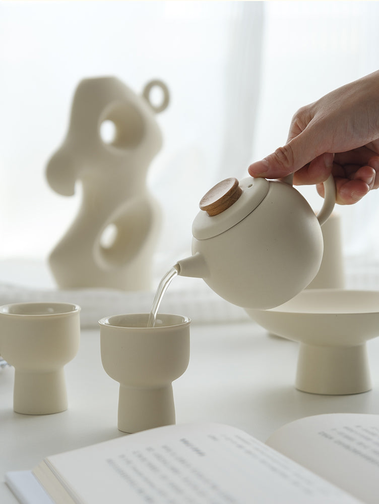 High Foot Creamy Ceramic Tea Set from maija