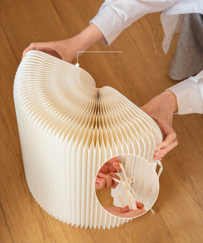 Accordion Paper Stool from Shiba Paper
